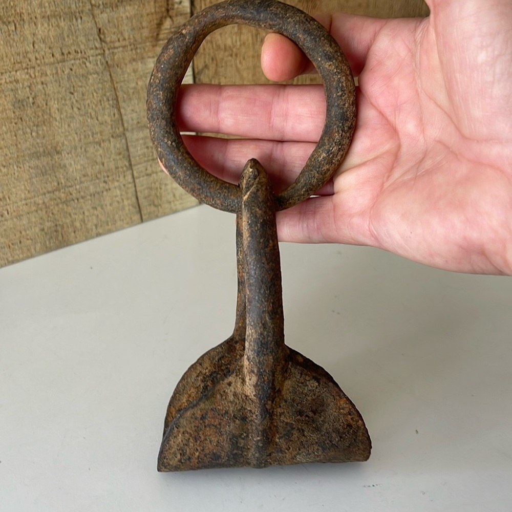 Vintage hand forged rusty crusty primitive mast pulley hanger